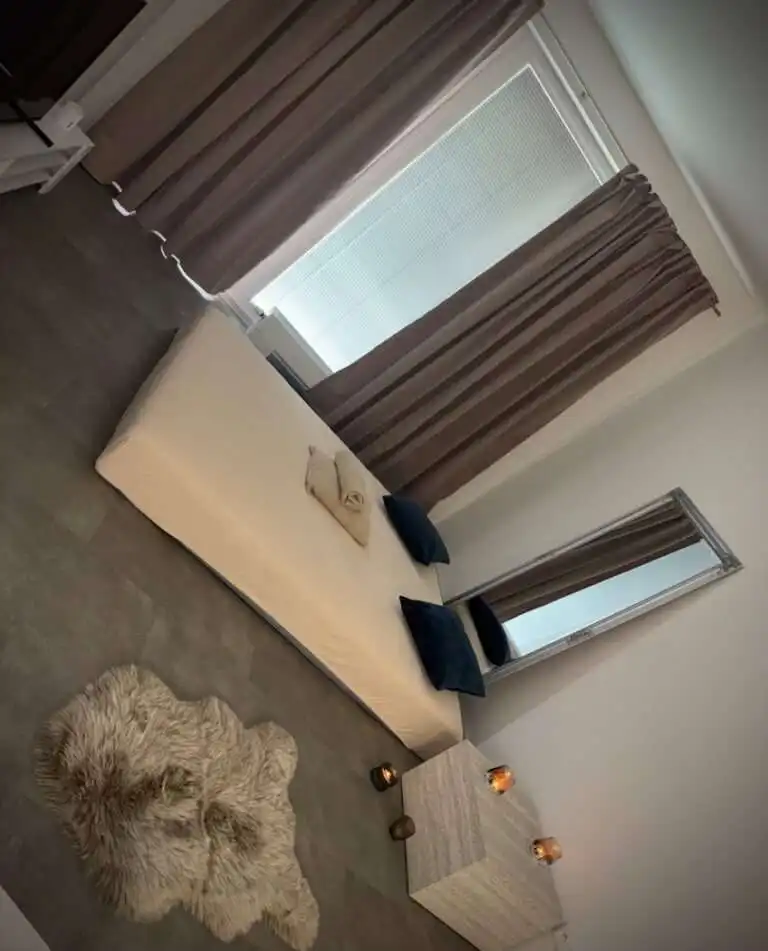 Hladame maserku byvanie vyplacanie denne